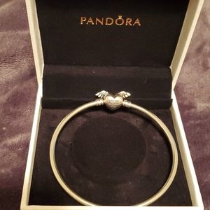 Pandora Mothers Day bangle